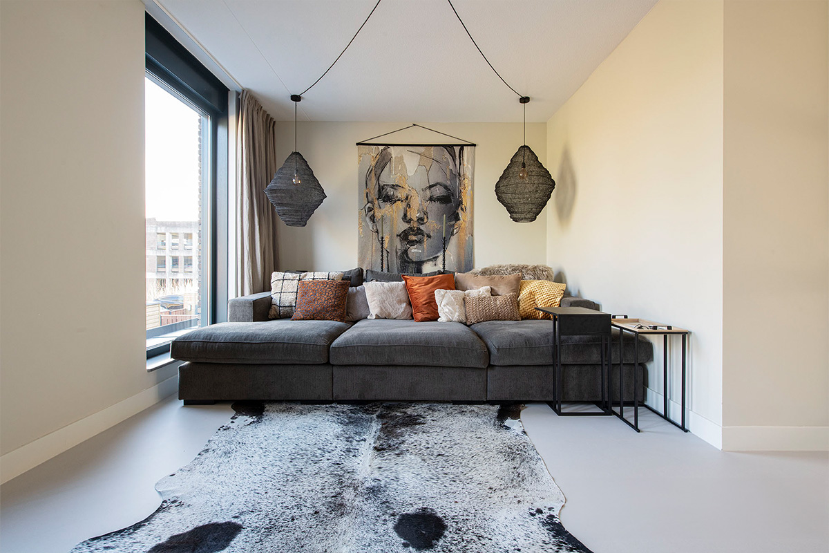 Fusion betonlook vloer styling woonkamer